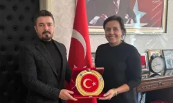 EMŞAV’dan özel ziyaret: Başhekim Yılmaz’a anlamlı plaket