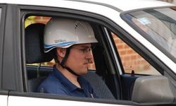 Alanya’da polisler kovaladı! Otomobilde 'kask takmadı' diye ceza yedi