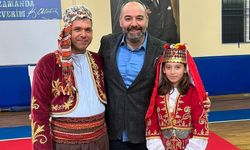 Alanya'da zeybek kursuna renkli açılış