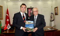 Alanya’nın vefa buluşması: Eski ve yeni yönetim bir arada