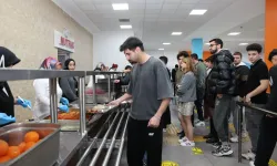 Rektör Türkdoğan, öğrencilerle iftarda buluştu