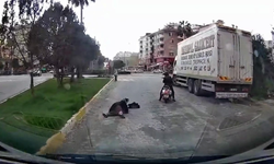 Alanya’da yol kusuru ve çarpışma can yaktı