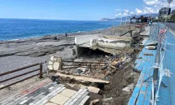 Mahmutlar sahil yolunda korkutan manzara