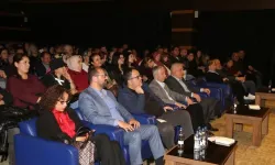 Alanya'da 'Okeye Dördüncü Aranıyor'a tam not