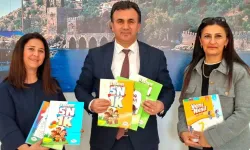 Öğretmenler yazdı, Müdür Yılmaz kutladı