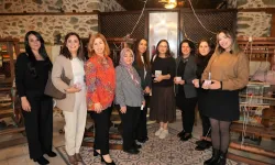 Alanya Belediyesi’nden kadınlara anlamlı kutlama