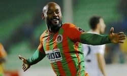 Alanya’nın unutulmaz "Aşkı" yeşil sahalara veda etti