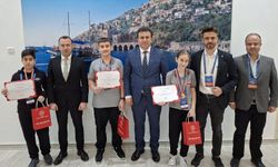 Şehit Ömer Halisdemir Ortaokulu’ndan TÜBİTAK’ta bölge birinciliği