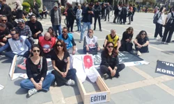 Alanya'da eğitimciler ayaklandı: Kanlı tabutlu protesto!
