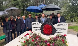 Osman Çavuşoğlu, mezarı başında anıldı
