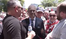 Başkan Özçelik’in maketi bayramlaşmaya katıldı