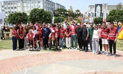 ALKÜ kampüsünde şenlik ateşi yandı: Gençlerin enerjisi Alanya’yı sardı