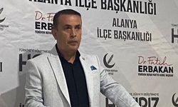 Alanya'da dikkat çeken 19 Mayıs çıkışı: "Gelecek sizin omuzlarınızda!"