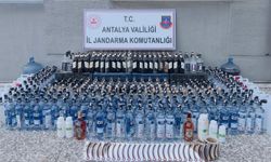 Komşuda kaçak alkol operasyonu: Depo dolusu ürün ele geçirildi