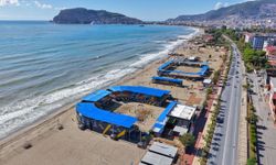 Ücretsizdi, saatliği 600 TL oldu: Alanya plaj sporlarında yeni devir