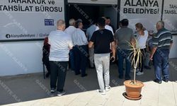 Kuyruk oldular: Alanya’da vergi ödemek çileye dönüştü