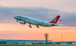 Antalya’da THY uçağı kaza yaptı: 267 yolcu tahliye edildi