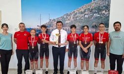 Alanya’nın gururu oldular: Pedalları Türkiye ikinciliğine çevirdiler