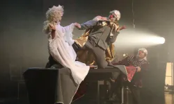 Hamlet, Alanya'da yankı uyandırdı: Dev kadrodan unutulmaz performans