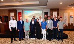 Turizm profesyonelleri, ALTİD'nin panelinde bir araya geldi