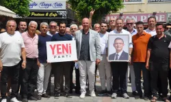 Alanya’da CHP’den istifa ederek Yeni Parti’ye geçtiler