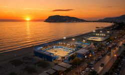 FIVB Plaj Voleybolu Antrenörlük Kursu Alanya’da başlıyor