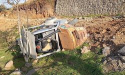 Forklift devrildi, sürücü Alanya'ya sevk edildi