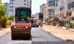 Mahmutlar’da asfalt çalışmaları hızla ilerliyor