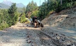 Alanya'nın kırsal yollarında Büyükşehir mesaisi