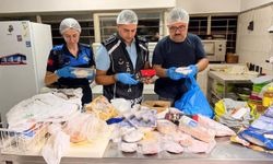Alanya’da taviz yok: Bozuk tavuk ve et, 2 işletmeye mühür