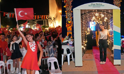 Alanya'da dev ekran coşkusu ve Yeşilçam nostaljisi