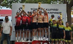 Alanya’nın gururları zirvede: Şampiyonluk kupası Alanya’da kaldı