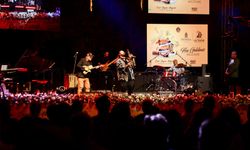 Festival başladı, cazın büyüsü Alanya’yı sardı