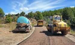 Alanya’da 3 kilometrelik yol asfaltlanıyor