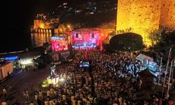 Alanya’da müzik şöleni: Tarihi Kızılkule’de Caz rüzgarı esiyor