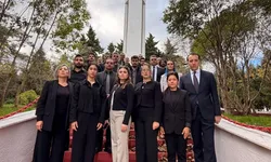 Alanya Belediye Tiyatrosu, Alaiye Şehitleri'nin huzurunda