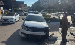 SON DAKİKA! Alanya’da ortalık karışık, istasyona daldı