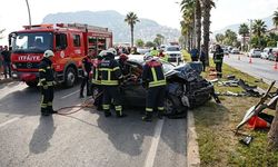SON DAKİKA! Alanya’da kaza! Araçta sıkıştı, itfaiye kurtardı
