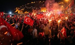 Alanya bayrama hazır: Murat Boz ve Yıldızdoğan geliyor