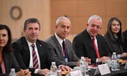 Başkan Özçelik, TBB Encümen Toplantısı’na katıldı