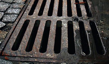 İlginç ihbar: Mazgaldan çocuk sesi mi geldi?