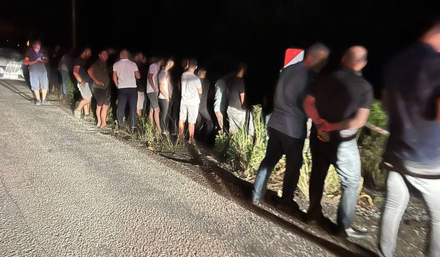 Alanya’da  bir kişi araç içinde ölü bulundu 