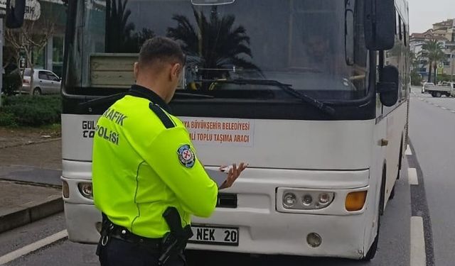 Alanya’da halk otobüsleri sınıfta kaldı! 13’ünden 6’sı CEZAYI YEDİ