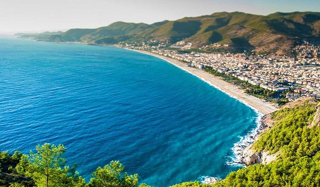 Bayram tatili 9 gün! Alanya’da turizmciye müjde