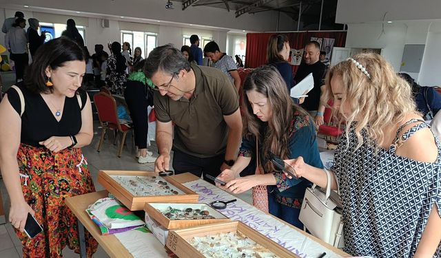 Böcek Şenlik Okulu, Alanya'da öğrencilerle buluştu