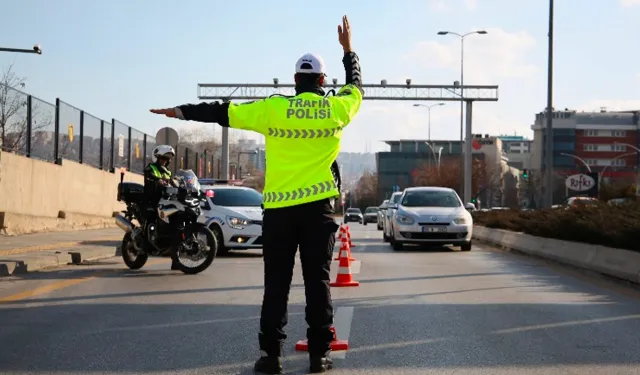 Alanya'da sürücüler üzgün: Trafik cezaları %45 zamlanıyor