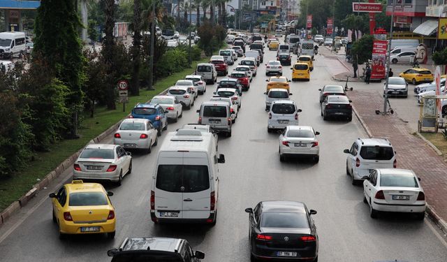 Alanya'da araçlara yönelik denetimler durduruldu