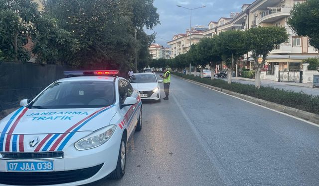 Alanya'da 26 araç trafikten men edildi