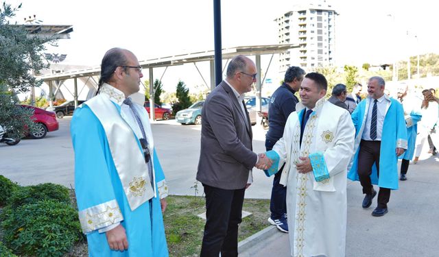 Faruk Konukçu, 14 Mart Tıp Bayramı törenine katıldı