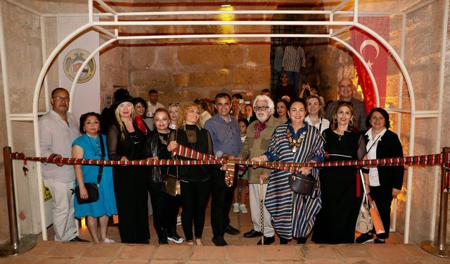 Kızılkule’de Türk Dünyası Paleti Resim Sergisi açıldı